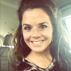 Meet your Posher, Tiffany